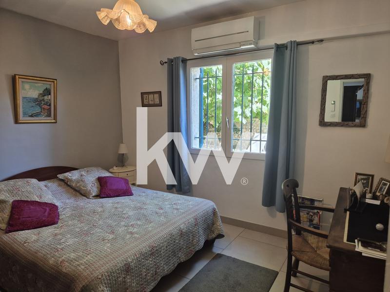 Villa - 186 m² - 8 pièces