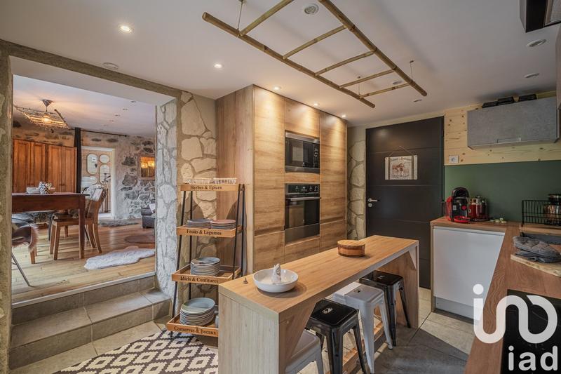 Châlet - 173 m² - 8 pièces