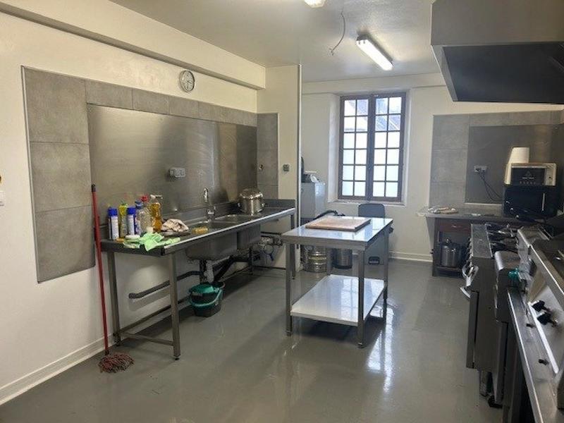 Local commercial - 250 m²