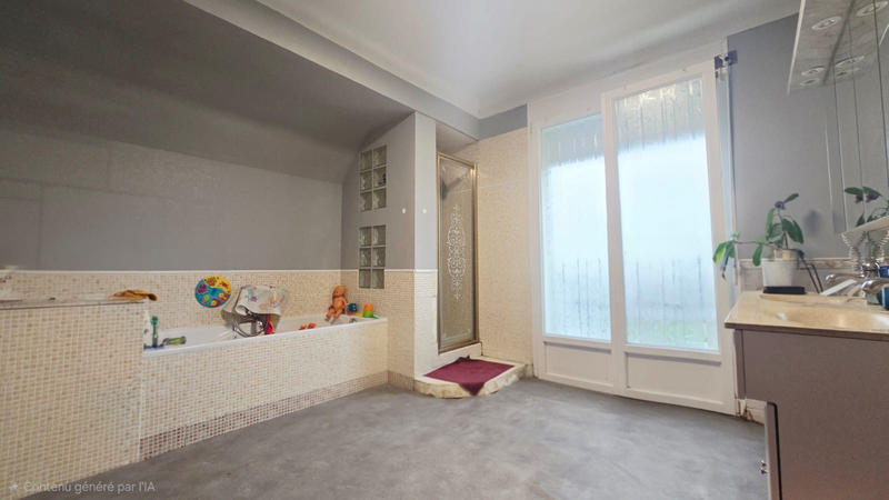 Maison - 272 m² - 9 pièces