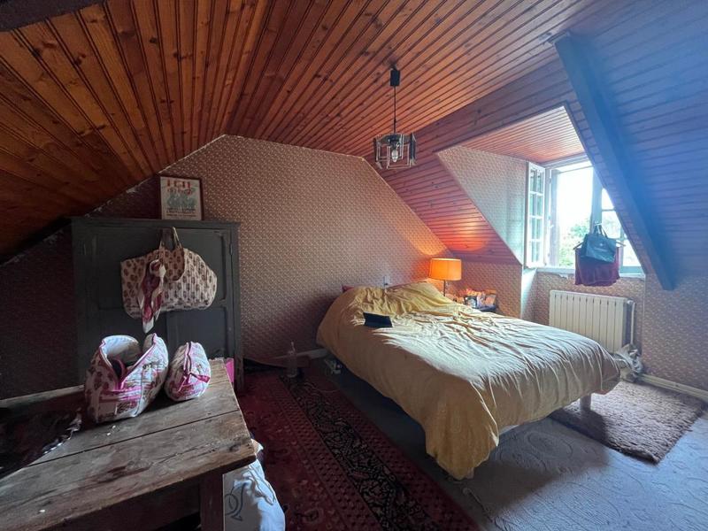 Maison - 152 m² - 8 pièces