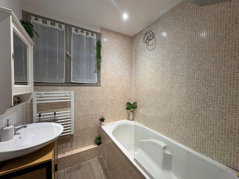 Appartement - 69 m² - 5 pièces