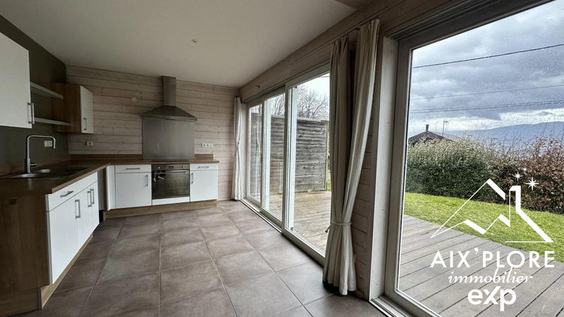 Maison - 137 m² - 6 pièces