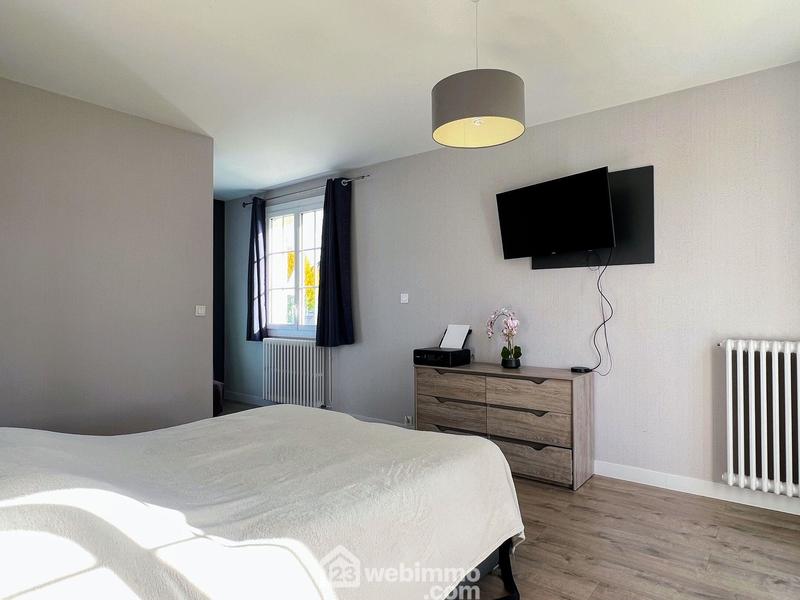 Maison - 185 m² - 5 pièces