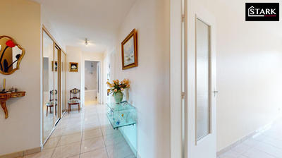 Appartement - 120 m² - 5 pièces