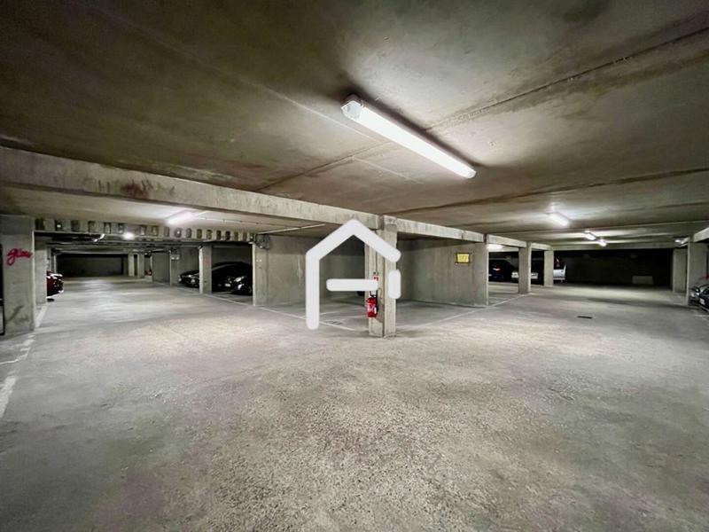 Parking - 12 m²