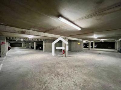 Parking - 12 m²