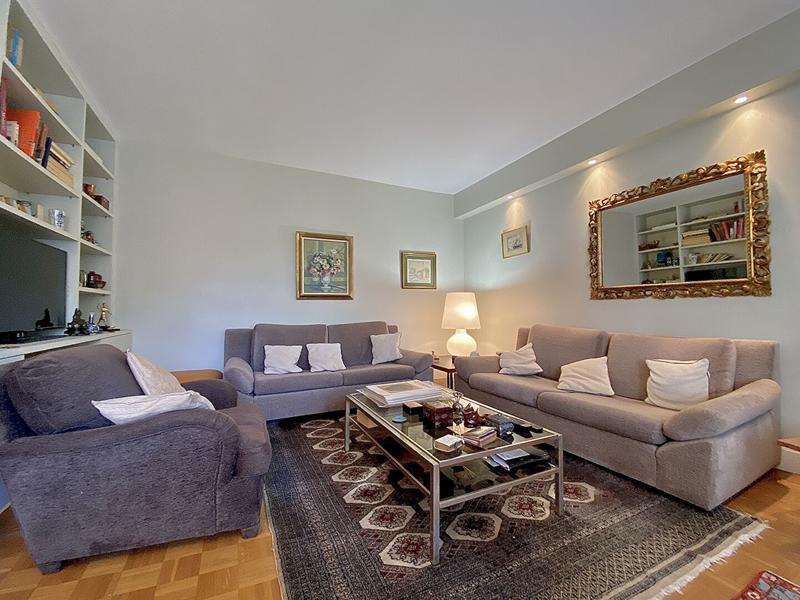 Appartement - 140 m² - 5 pièces