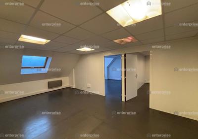 Bureau - 150 m²
