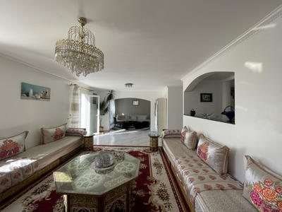 Maison - 187 m² - 7 pièces