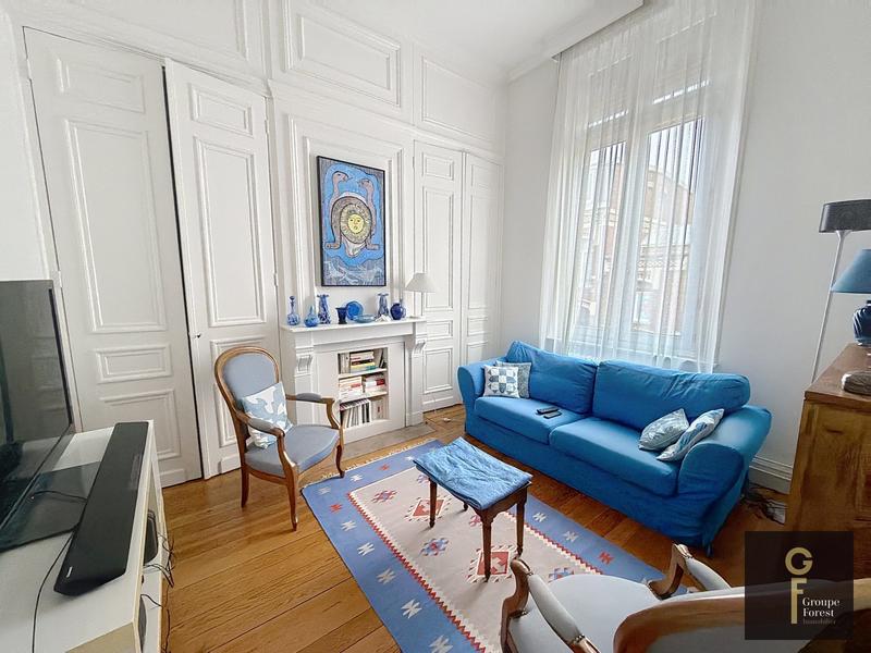 Maison - 306 m² - 10 pièces