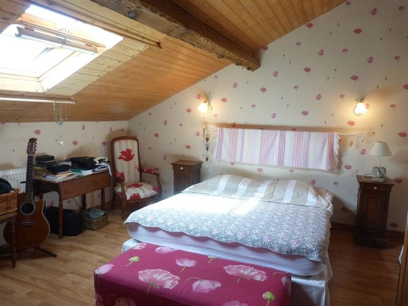 Villa - 219 m² - 10 pièces