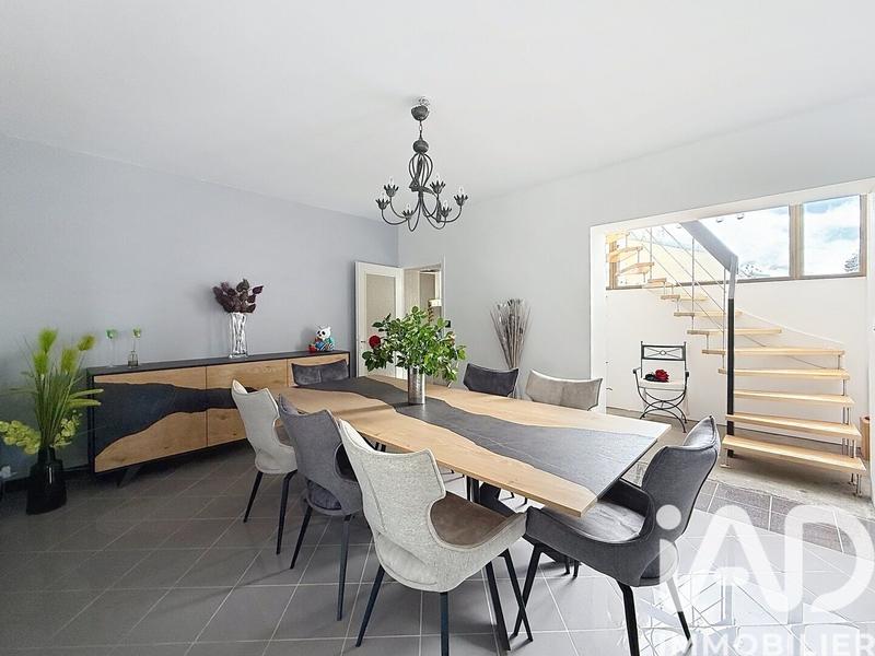 Maison de maîtres - 229 m² - 6 pièces