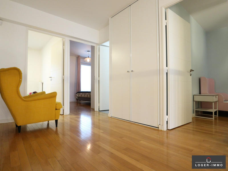 Appartement - 100 m² - 5 pièces