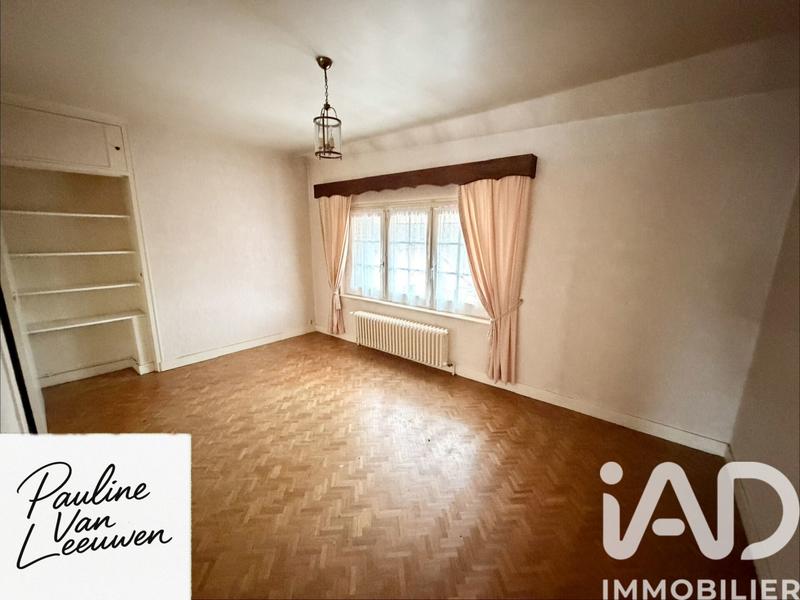 Maison - 198 m² - 8 pièces