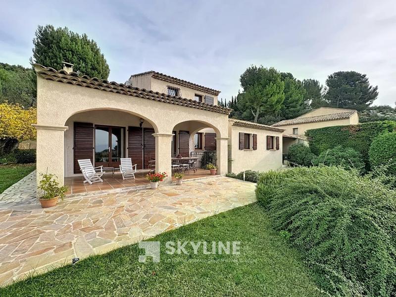 Maison - 134 m² - 5 pièces