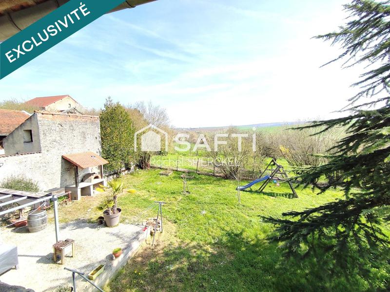 Maison - 221 m² - 8 pièces