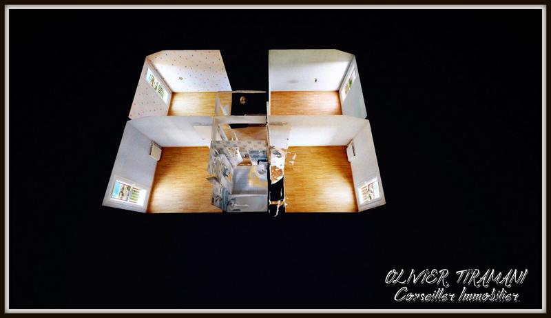 Maison - 97 m² - 6 pièces