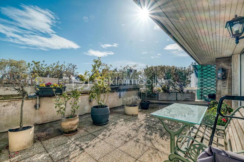 Duplex - 93 m² - 4 pièces