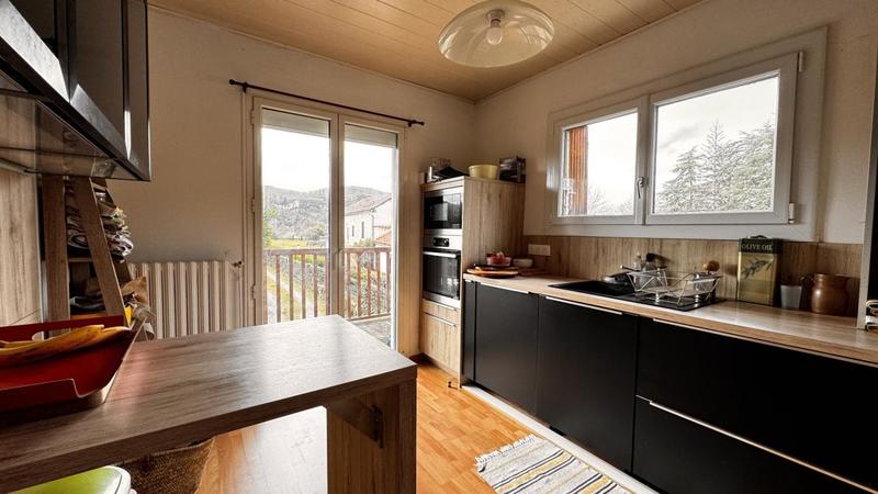 Maison - 122 m² - 5 pièces