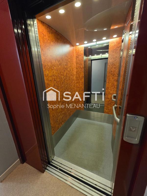 Appartement - 85 m² - 3 pièces