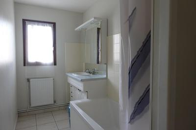 Maison - 87 m² - 4 pièces