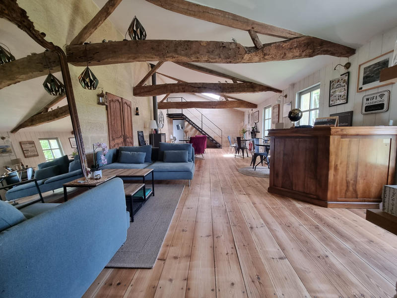 Maison - 268 m² - 8 pièces