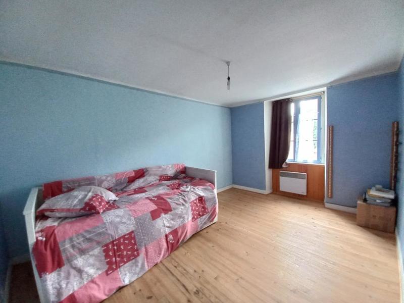 Maison en pierre - 151 m² - 5 pièces