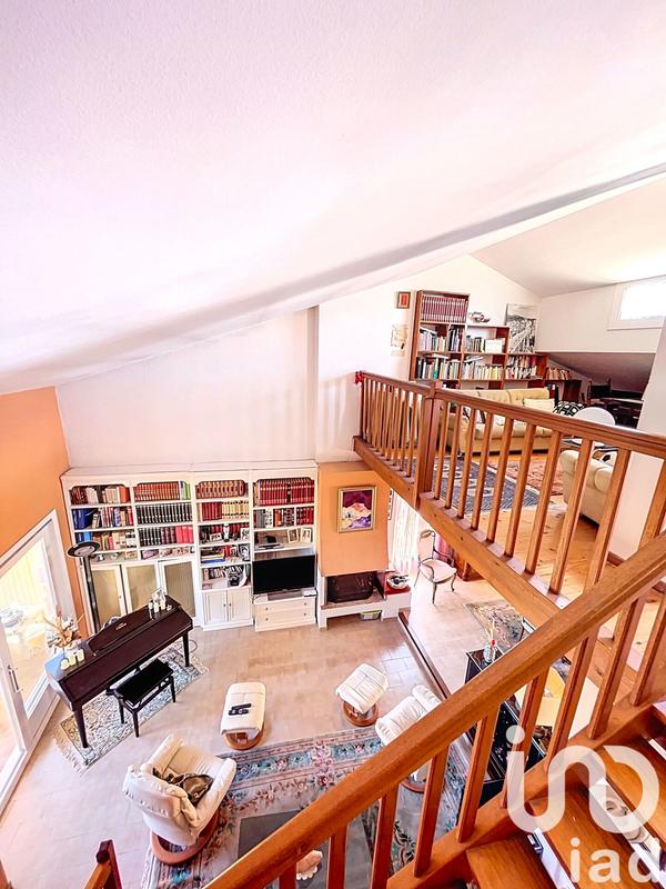 Appartement - 135 m² - 5 pièces