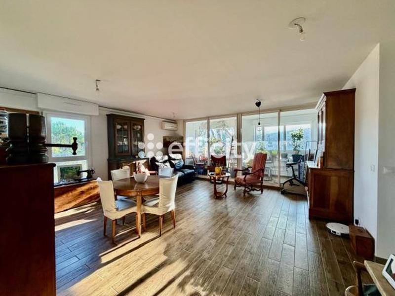 Appartement - 76 m² - 3 pièces