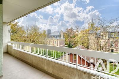 Appartement - 114 m² - 6 pièces