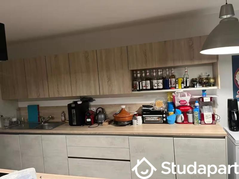 Chambre - 12 m² - 1 pièce