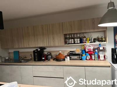 Chambre - 12 m² - 1 pièce