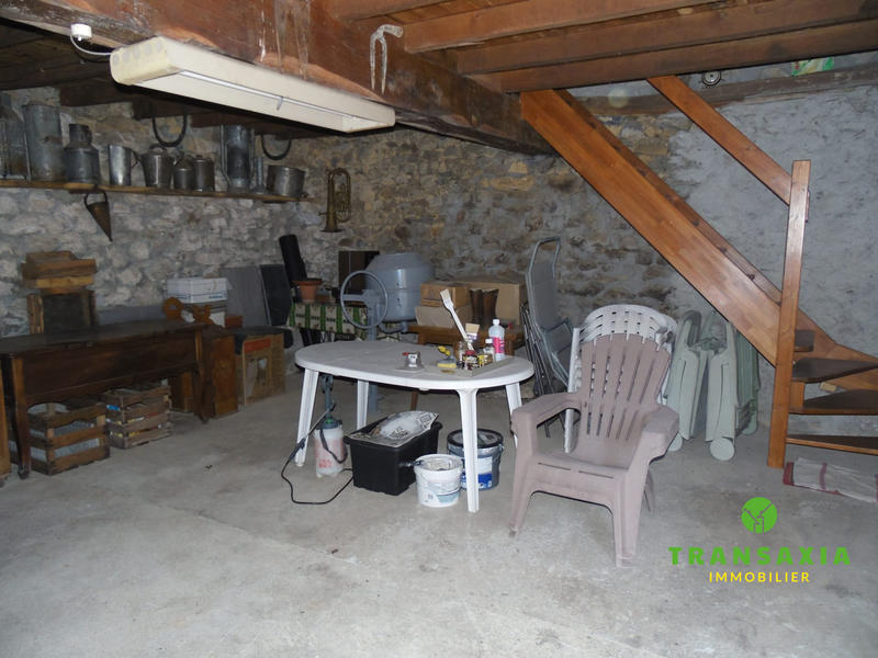 Maison - 107 m² - 8 pièces