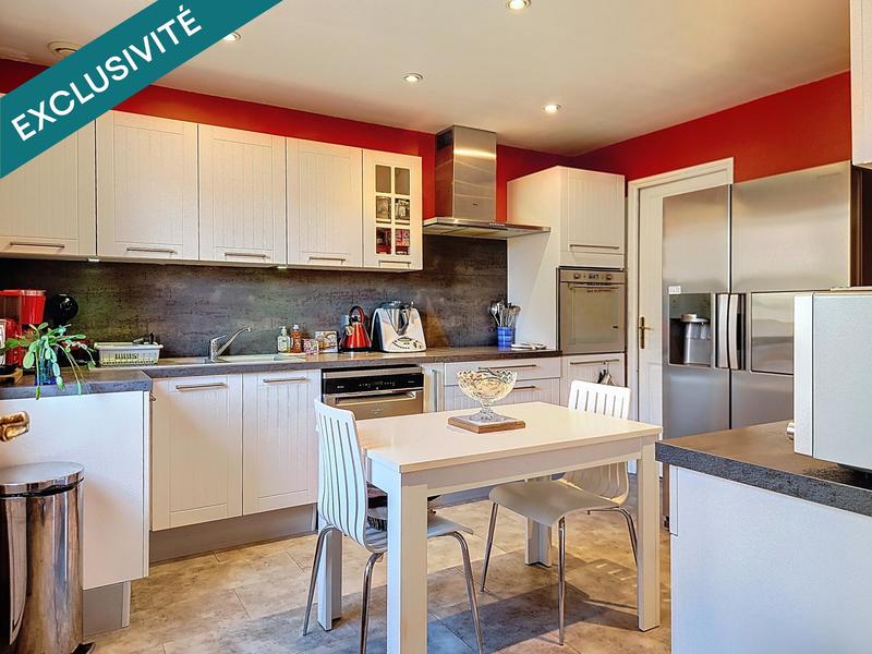 Maison - 127 m² - 6 pièces