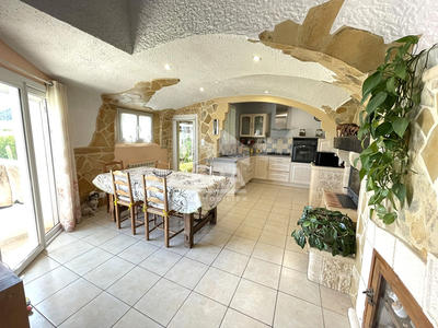 Maison - 118 m² - 4 pièces