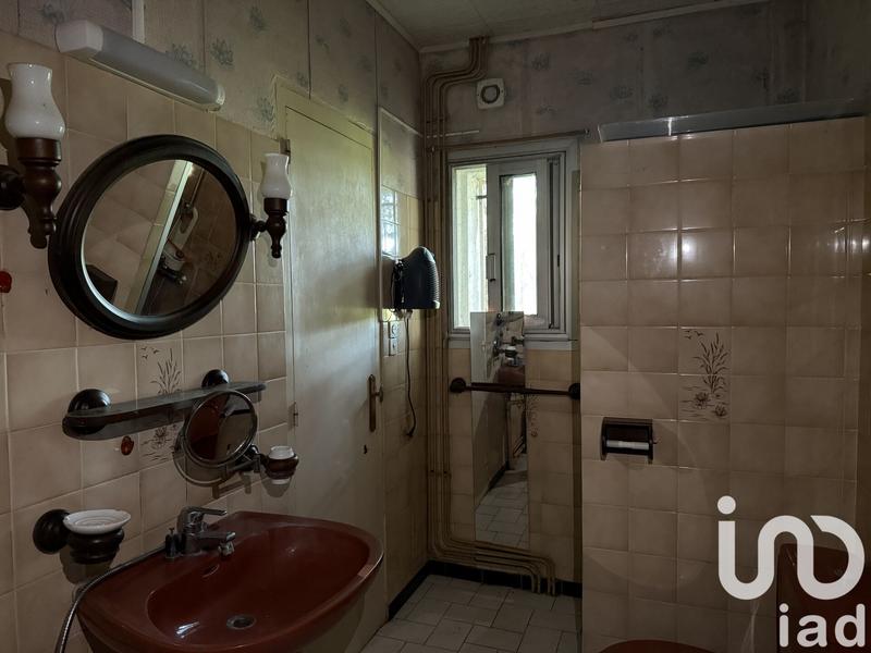 Maison - 137 m² - 5 pièces