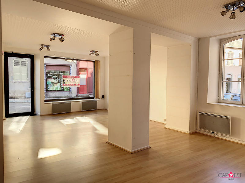 Local commercial - 61 m² - 3 pièces