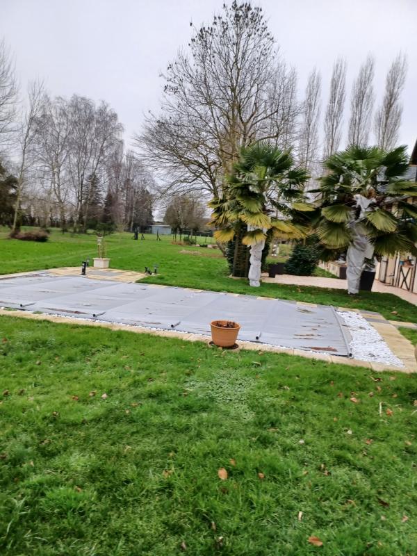 Propriété - 240 m² - 7 pièces