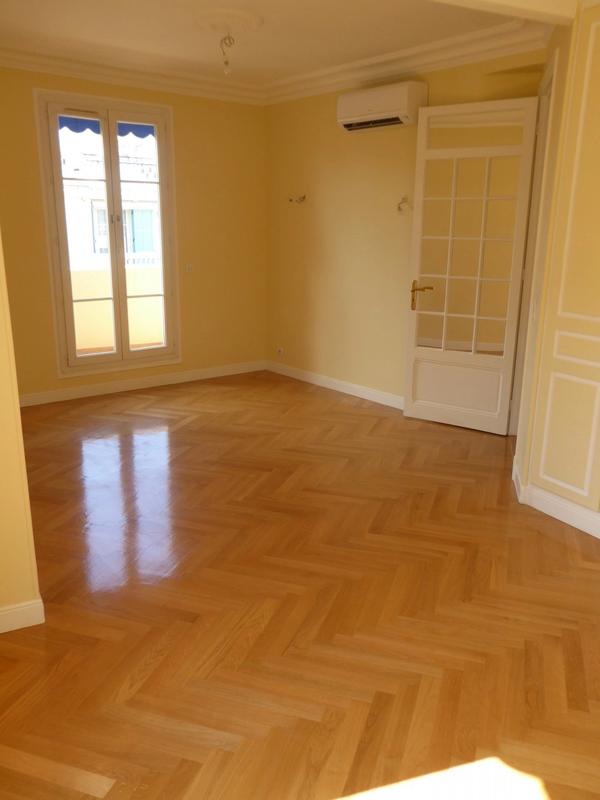 Appartement - 93 m² - 3 pièces