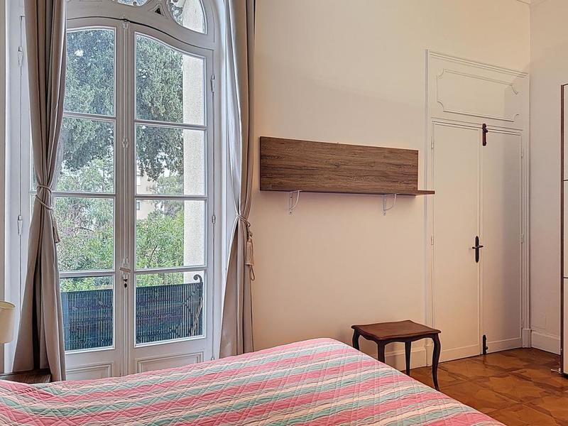 Appartement - 100 m² - 2 pièces