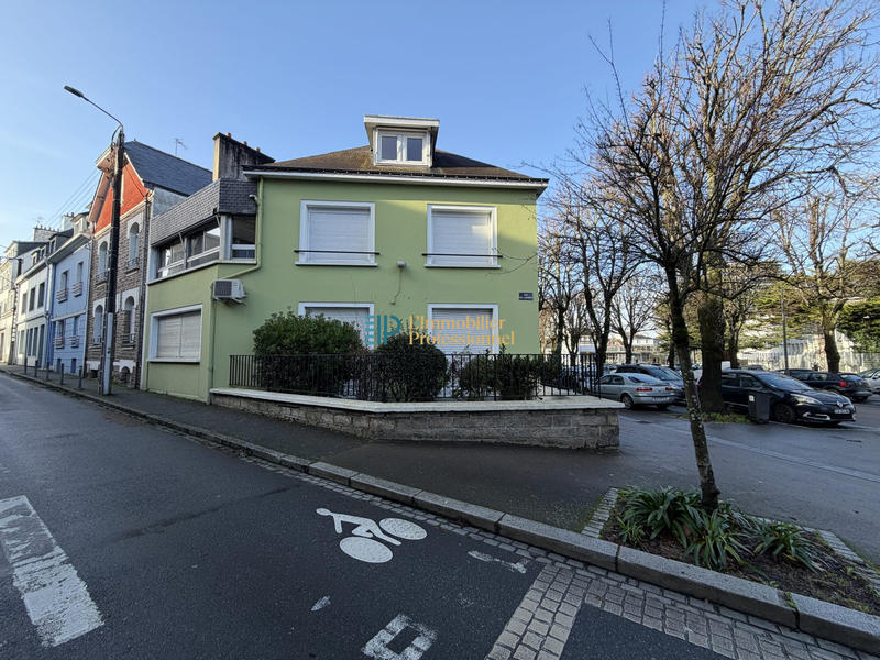 Bureau - 248 m² - 15 pièces