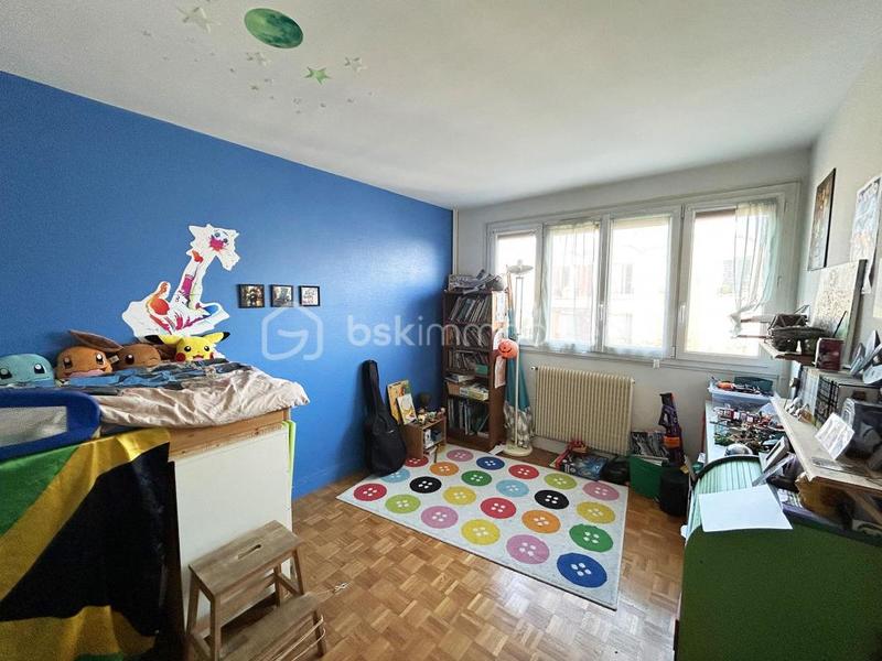 Appartement - 84 m² - 4 pièces