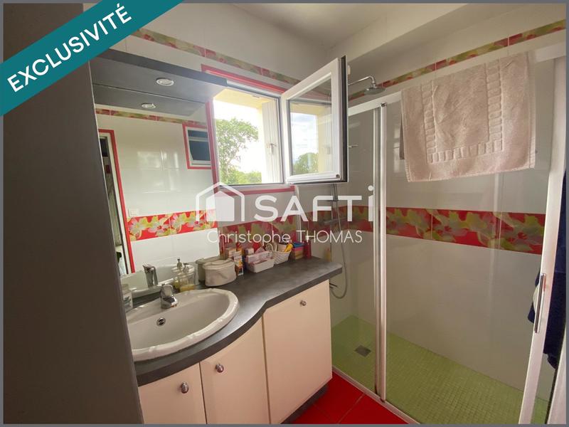 Maison - 142 m² - 8 pièces