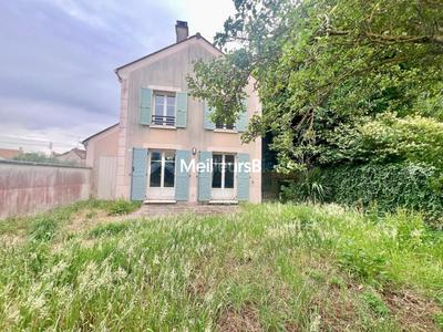 Maison - 113 m² - 5 pièces