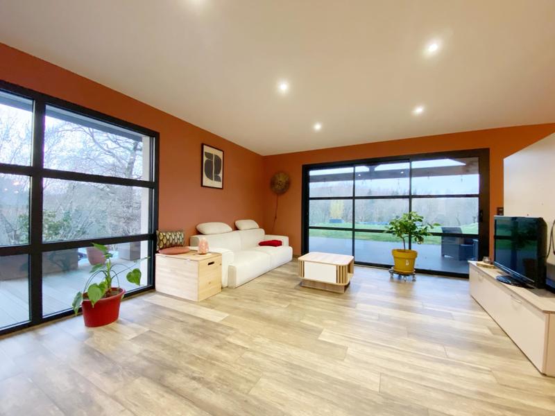 Maison - 153 m² - 6 pièces