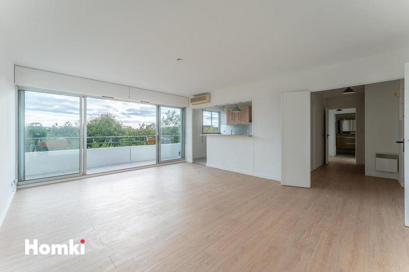 Appartement - 67 m² - 3 pièces