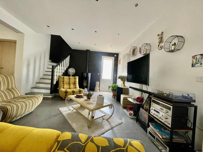 Maison - 130 m² - 5 pièces