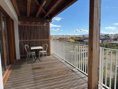 Appartement - 69 m² - 3 pièces