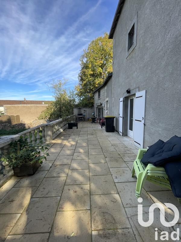 Maison - 145 m² - 8 pièces